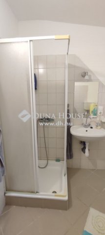 Eladó családi ház, Szentendrén 110 M Ft, 4 szobás