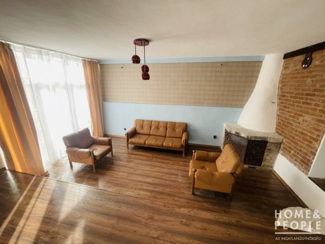 Eladó családi ház, Szegeden 39.99 M Ft, 4 szobás