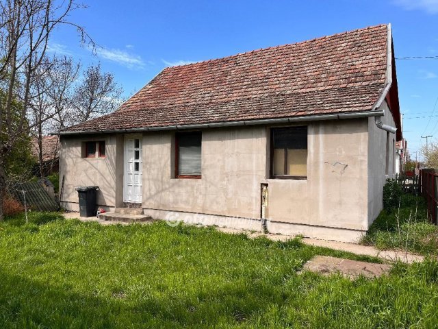 Eladó családi ház, Nádudvaron 17.9 M Ft, 2 szobás