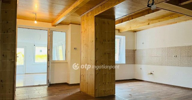 Eladó családi ház, Hajdúnánáson 50 M Ft, 4 szobás