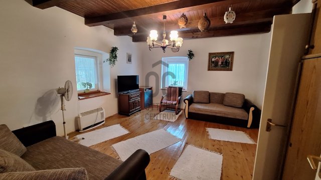 Eladó családi ház, Németkéren 26 M Ft, 2 szobás