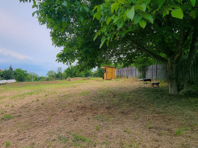 Eladó telek, Pécsett, Cirfandli utcában 5.9 M Ft
