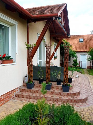 Eladó családi ház, Debrecenben 139.9 M Ft, 4 szobás