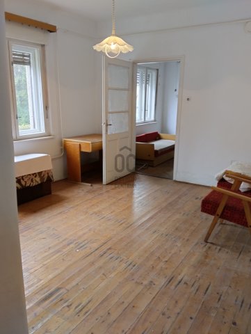 Eladó családi ház, Abonyban 28 M Ft, 2 szobás