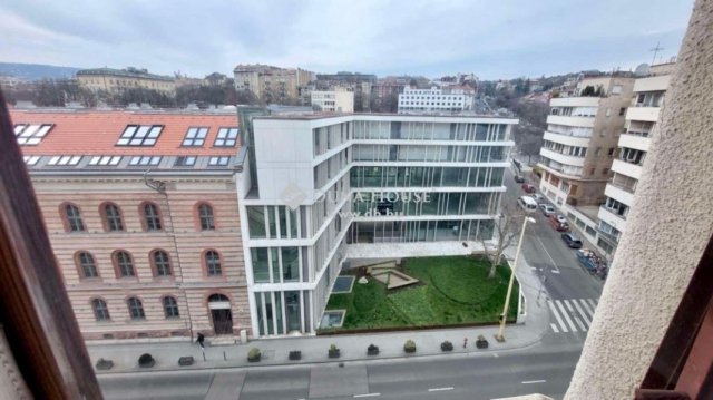 Eladó téglalakás, Budapesten, II. kerületben 99 M Ft, 2 szobás