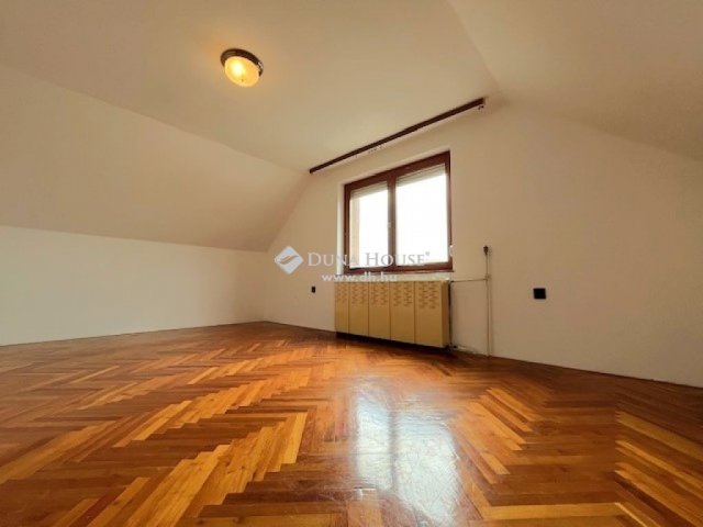Eladó családi ház, Lajosmizsén 69.9 M Ft, 5 szobás