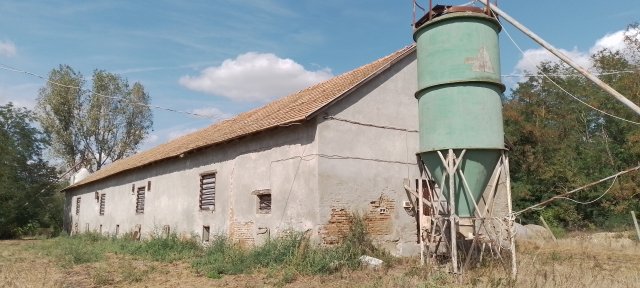 Eladó ipari ingatlan, Mezőfalván 133 M Ft / költözzbe.hu