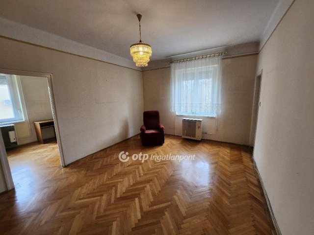 Eladó téglalakás, Budapesten, XIV. kerületben 63.86 M Ft