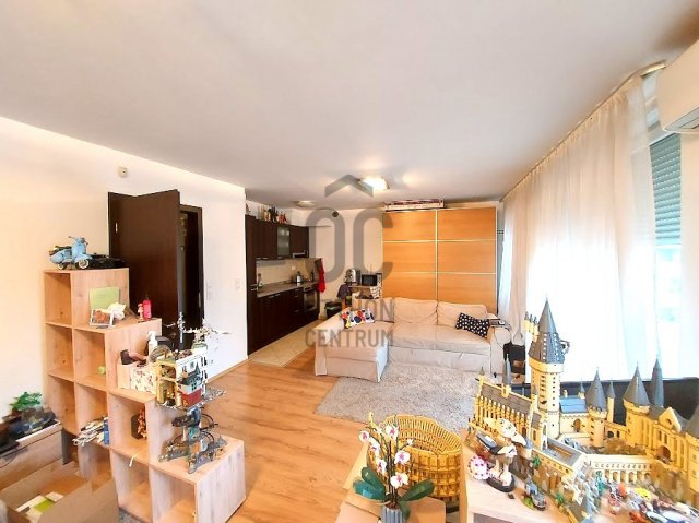 Kiadó téglalakás, albérlet, Budapesten, III. kerületben