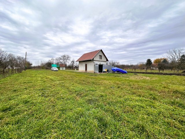 Eladó nyaraló, Köröstarcsán 15.9 M Ft, 1 szobás