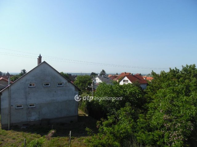 Eladó téglalakás, Érden 54 M Ft, 2 szobás