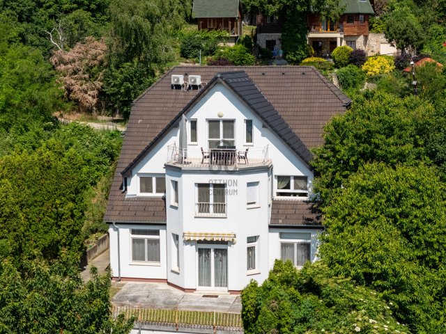 Eladó téglalakás, Budapesten, XI. kerületben 189 M Ft, 4 szobás