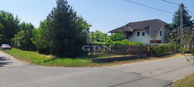 Eladó telek, Szigethalmon 26 M Ft / költözzbe.hu