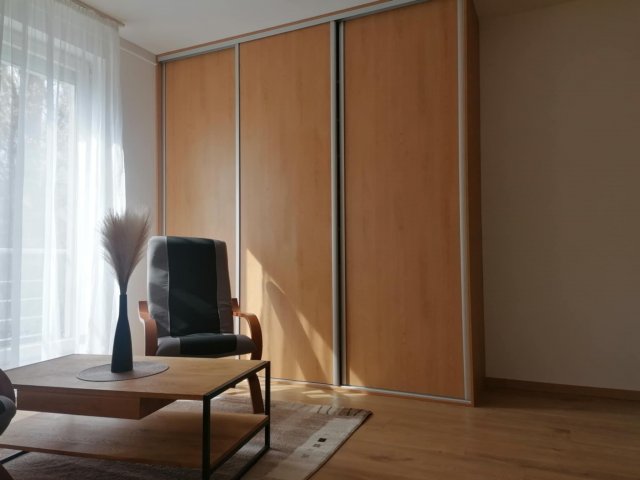 Kiadó téglalakás, albérlet, Debrecenben 200 E Ft / hó
