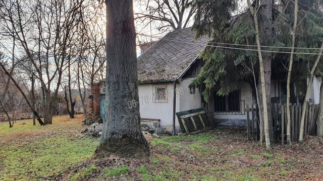 Eladó telek, Budapesten, XVI. kerületben 130 M Ft