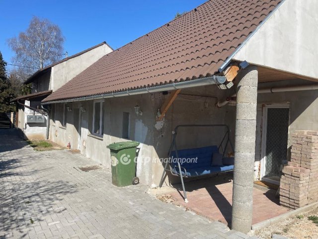 Eladó családi ház, Budapesten, XVI. kerületben 70 M Ft, 2 szobás