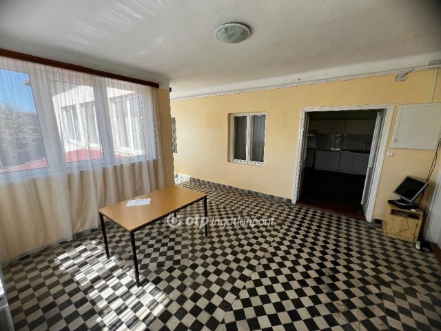 Eladó családi ház, Bélapátfalván 26.9 M Ft, 4 szobás