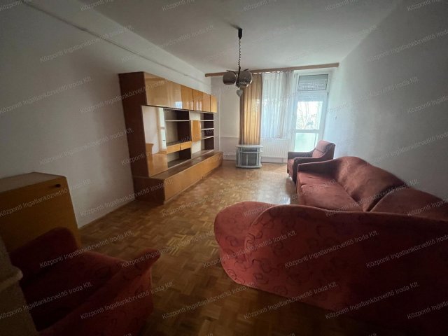 Kiadó téglalakás, albérlet, Oroszlányban 150 E Ft / hó