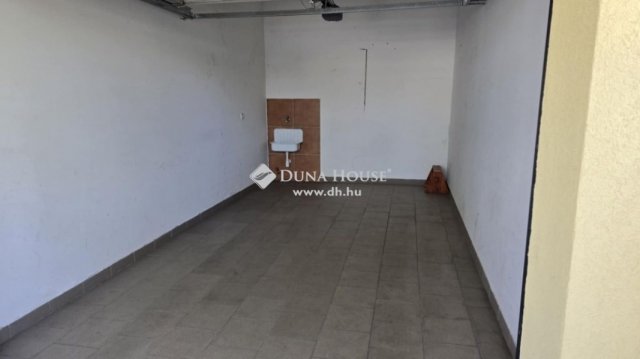 Kiadó családi ház, albérlet, Debrecenben 500 E Ft / hó