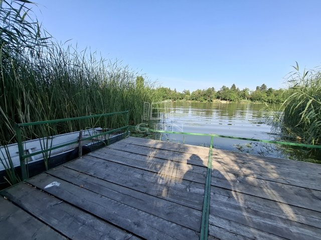 Eladó nyaraló, Ráckevén 77 M Ft, 4 szobás