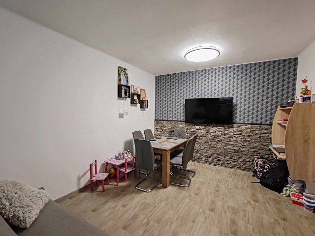 Eladó téglalakás, Kaposszekcsőn 18 M Ft, 1+1 szobás