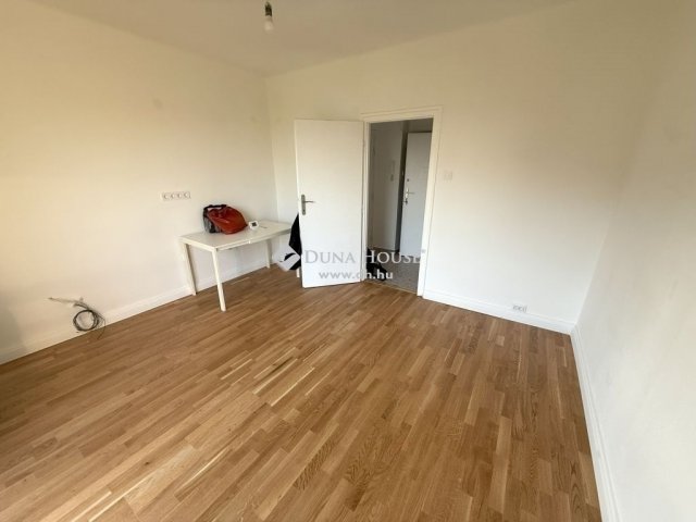 Eladó téglalakás, Budapesten, XIV. kerületben 75 M Ft, 2 szobás