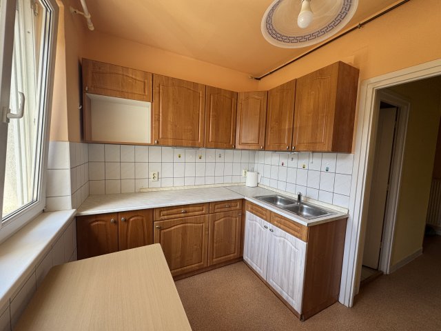 Eladó téglalakás, Veszprémben, Vécsey Károly utcában 64.5 M Ft