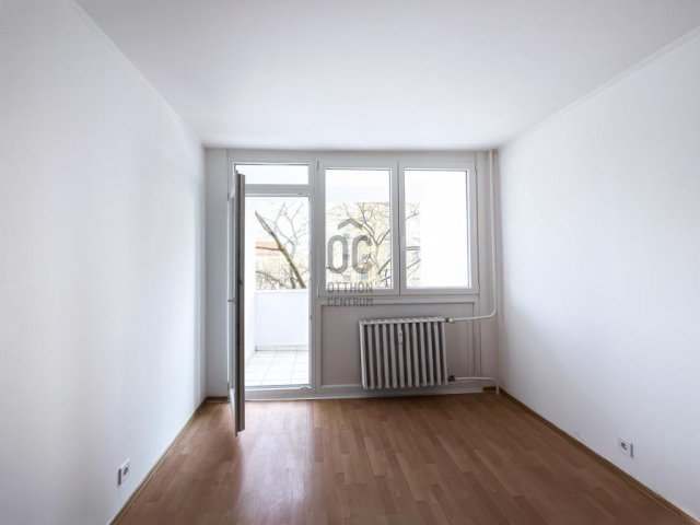 Eladó panellakás, Budapesten, III. kerületben 72.9 M Ft, 3 szobás