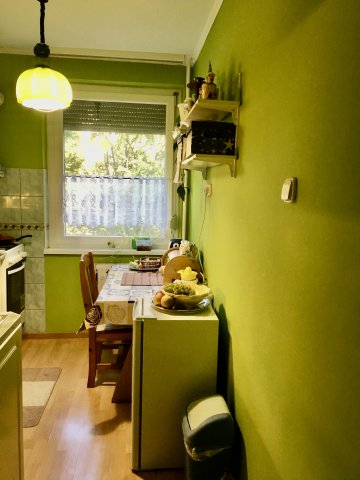 Eladó panellakás, Gyulán 31 M Ft, 2+1 szobás