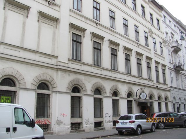 Eladó üzlethelyiség, Budapesten, V. kerületben, Nádor utcában
