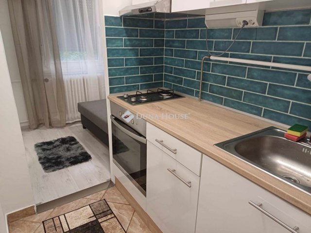 Kiadó panellakás, albérlet, Miskolcon 130 E Ft / hó, 1+1 szobás