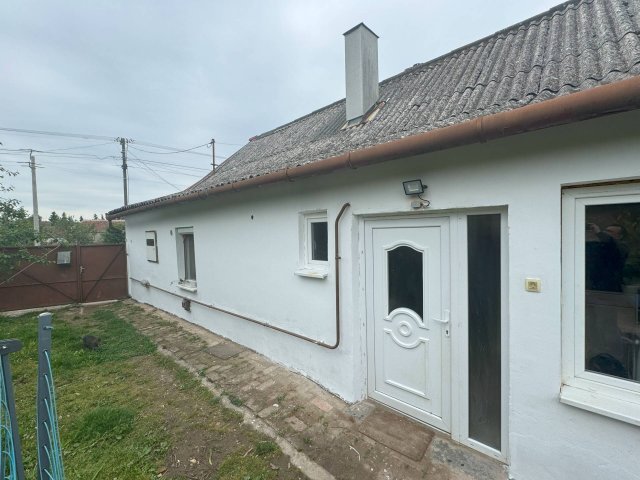 Eladó családi ház, Ikerváron 24.5 M Ft, 3 szobás