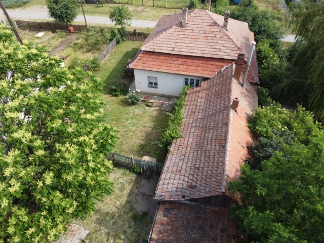 Eladó családi ház, Jászszentandráson 19.8 M Ft, 3 szobás