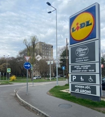 Eladó panellakás, Budapesten, XV. kerületben 69.99 M Ft