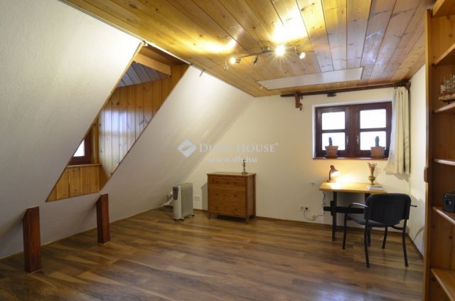 Eladó családi ház, Pilisszentlászlón 129 M Ft, 4 szobás