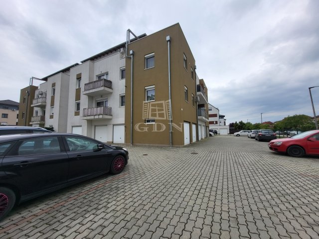 Eladó téglalakás, Szombathelyen 78.9 M Ft, 3 szobás