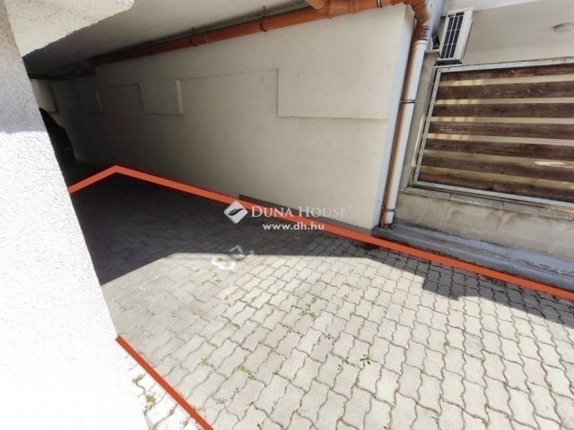 Eladó téglalakás, Budapesten, XIII. kerületben 81.9 M Ft