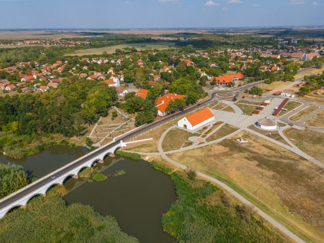 Eladó ipari ingatlan, Hortobágyon 158 M Ft / költözzbe.hu