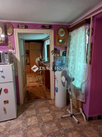 Eladó családi ház, Gyöngyösön 14.8 M Ft, 2 szobás