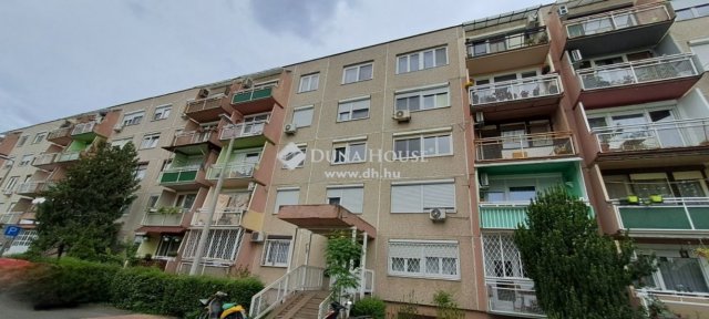 Eladó panellakás, Budapesten, XXI. kerületben 51.9 M Ft, 2 szobás