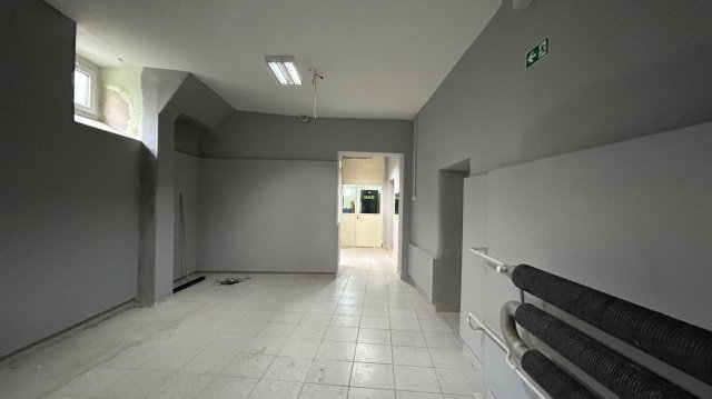 Kiadó iroda, Debrecenben 240 E Ft / hó, 4 szobás