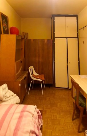 Kiadó panellakás, albérlet, Pécsett 70 E Ft / hó, 1 szobás