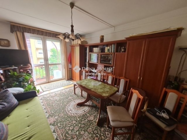 Eladó panellakás, Budapesten, XIV. kerületben 64 M Ft, 1+1 szobás