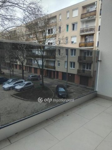 Eladó téglalakás, Hajdúnánáson 46 M Ft, 2+1 szobás