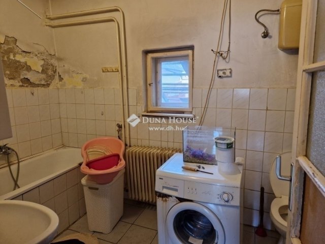 Eladó családi ház, Budapesten, XIX. kerületben 55 M Ft, 2 szobás