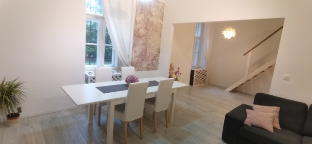 Eladó téglalakás, Budapesten, VI. kerületben 89 M Ft, 3+1 szobás