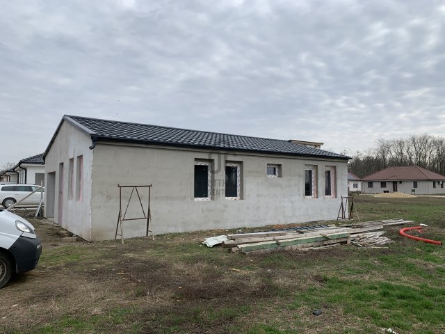 Eladó családi ház, Hajdúszoboszlón 79.5 M Ft, 4 szobás