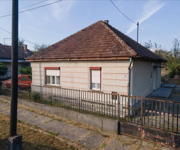 Eladó családi ház, Tolmácson 23.5 M Ft, 3 szobás