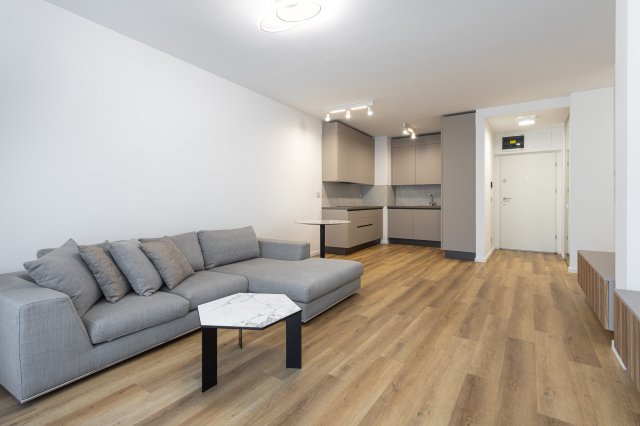 Kiadó téglalakás, albérlet, Budapesten, I. kerületben, 3 szobás