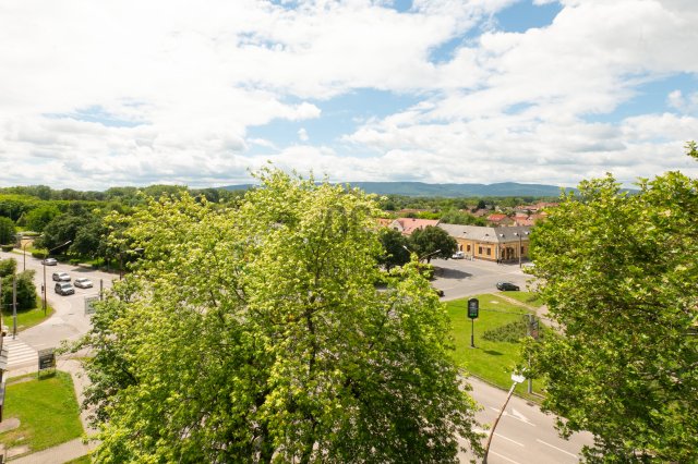 Eladó téglalakás, Vácon 46.9 M Ft, 2 szobás